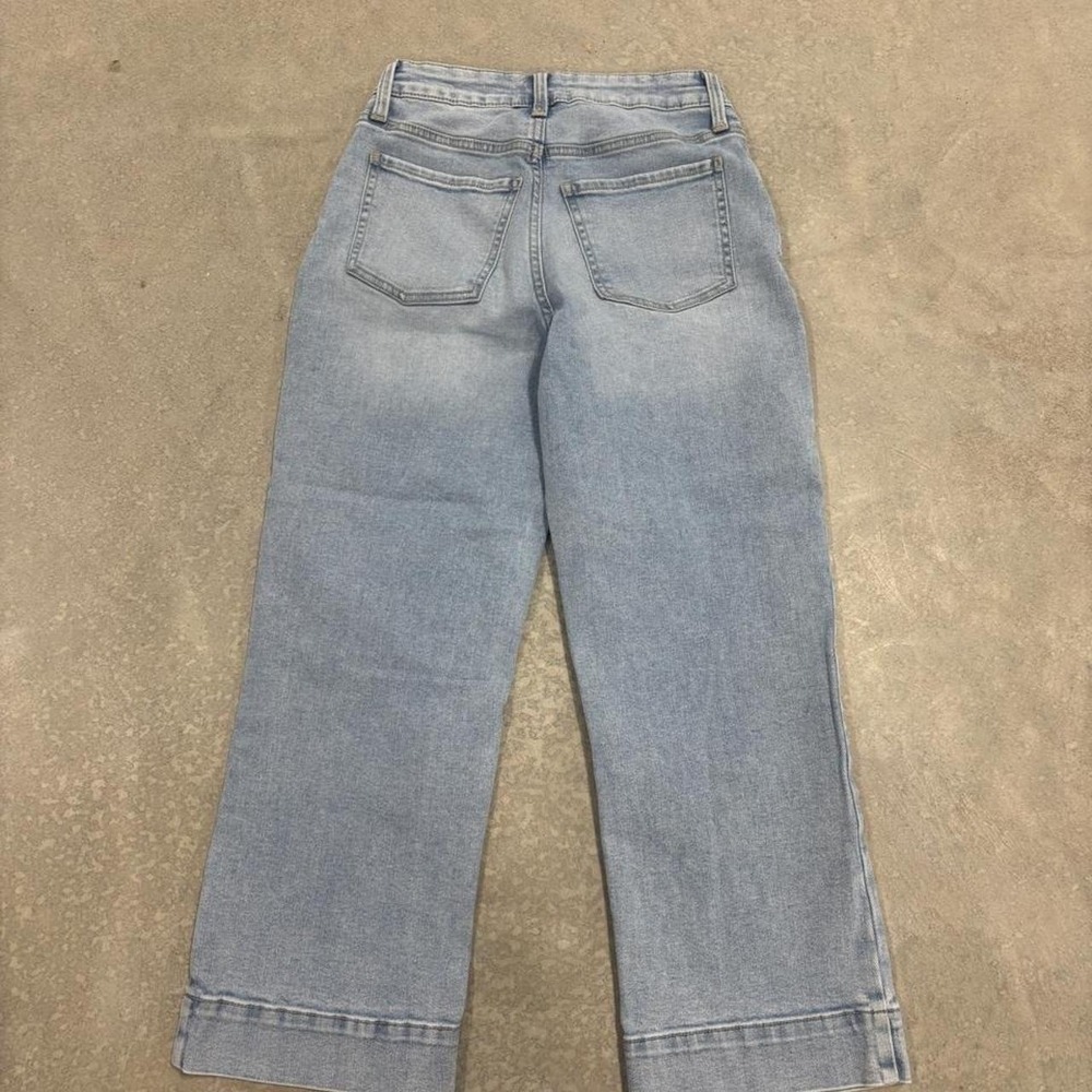 Maurices High Rise Straight Leg Blue Jeans Size 0 - Picture 3 of 5